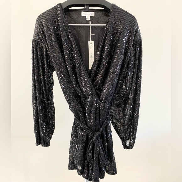She + Sky Sequin Long Sleeve Belted Romper - Picture 5 of 12
